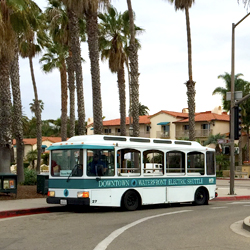 LOSSAN-2018_TransitTransfer_SBTrolley.jpg